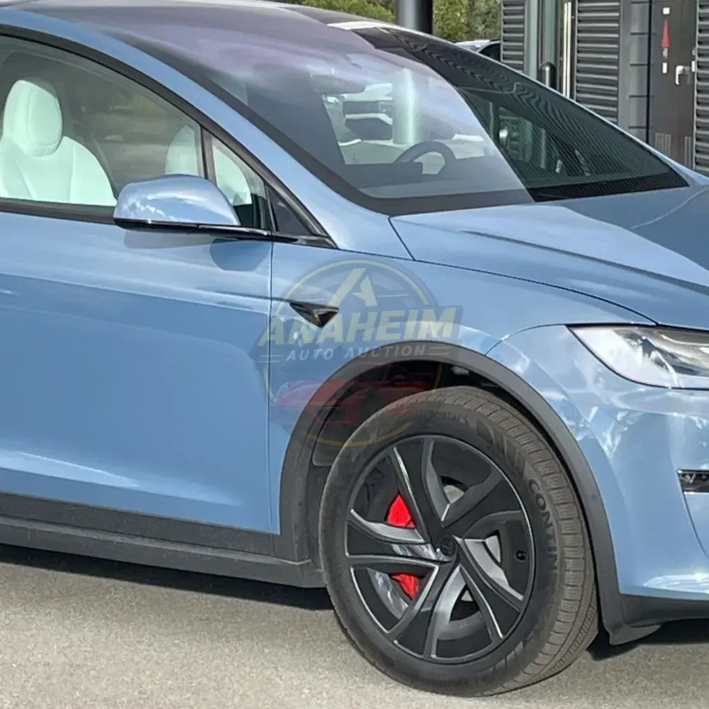 2026 Tesla Model X Plaid