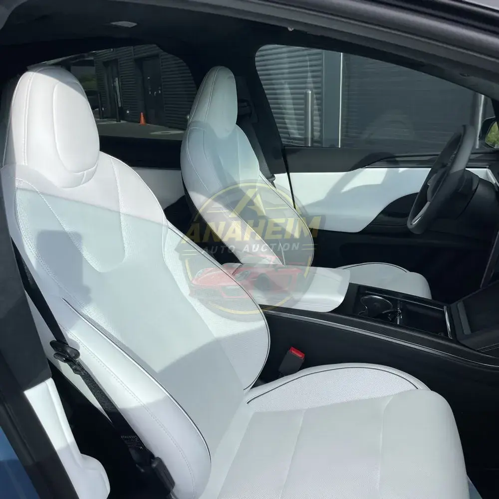 2026 Tesla Model X Plaid