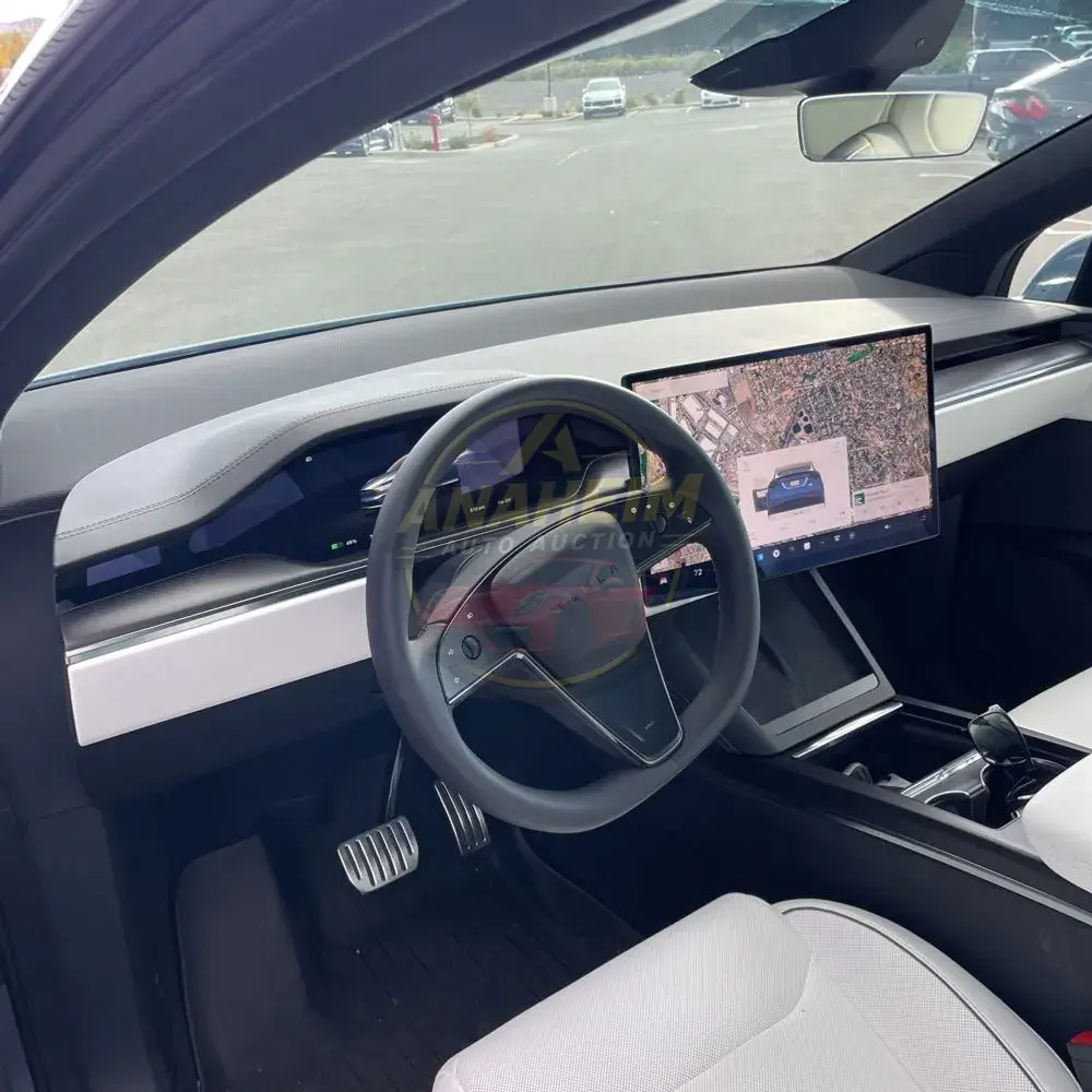 2026 Tesla Model X Plaid