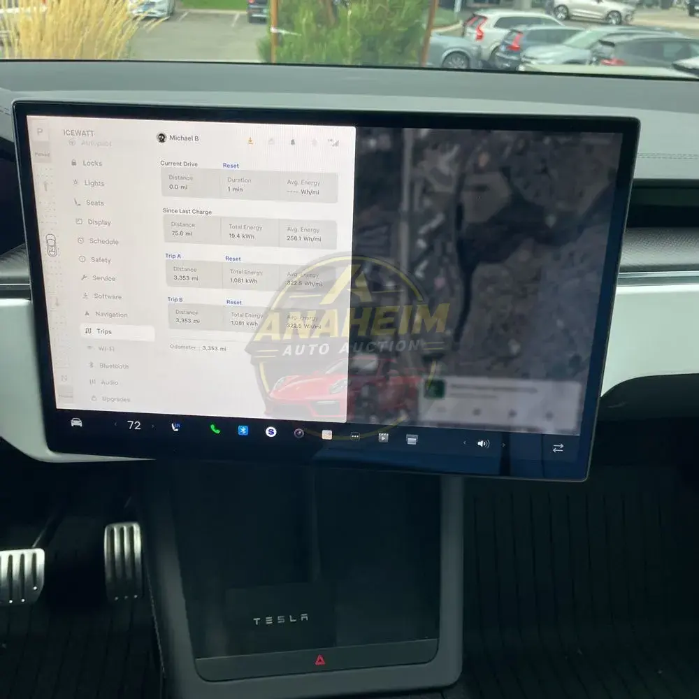 2026 Tesla Model X Plaid