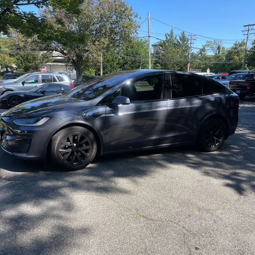 2023 Tesla Model X Standard Range