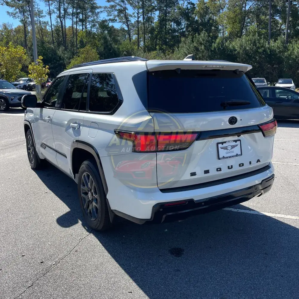 2024 Toyota Sequoia Platinum