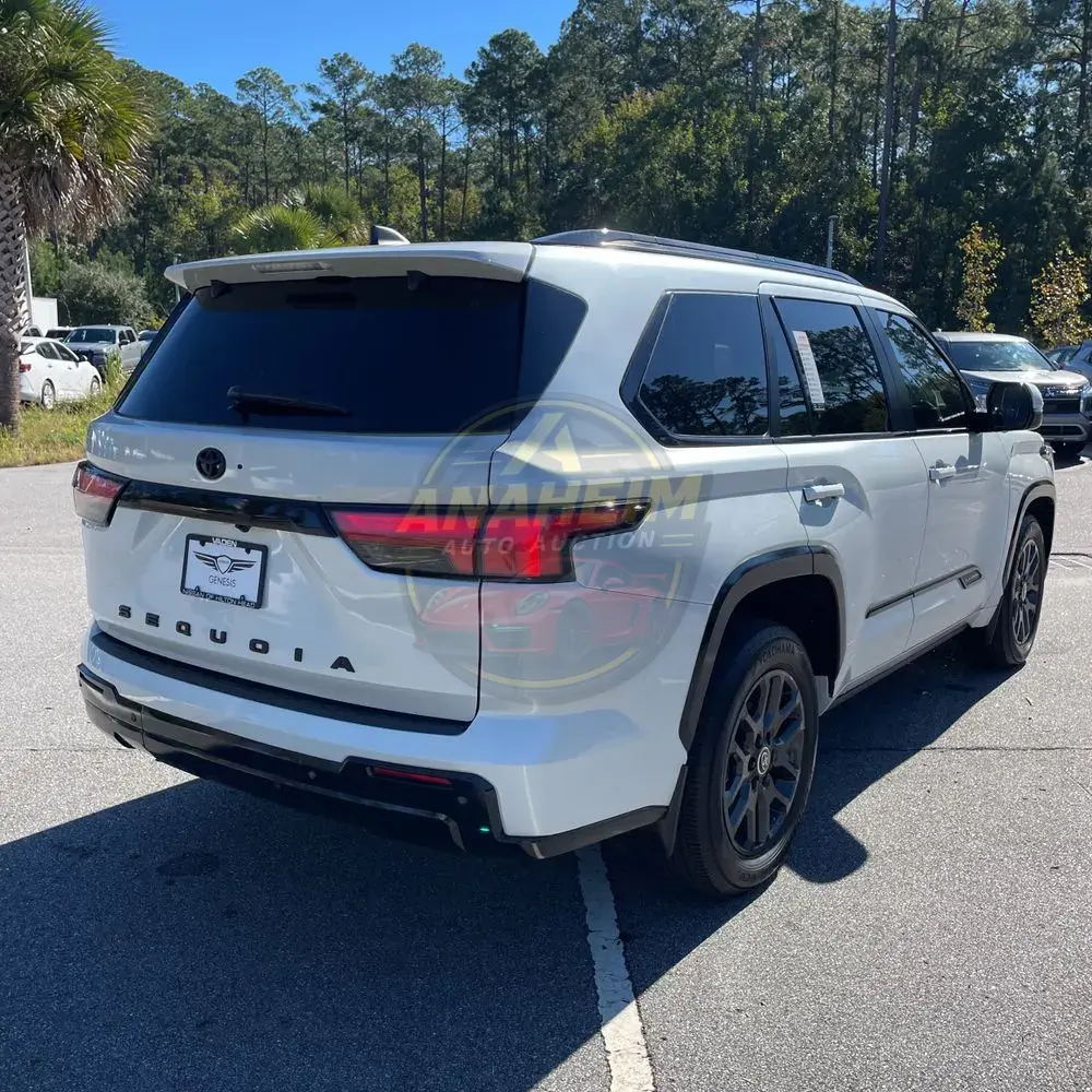 2024 Toyota Sequoia Platinum