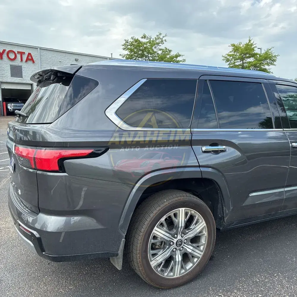 2023 Toyota Sequoia Capstone