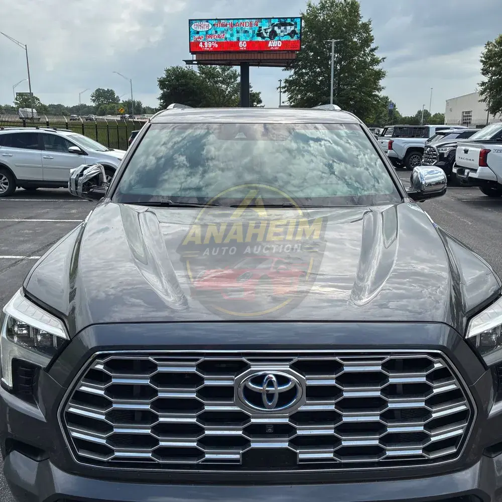 2023 Toyota Sequoia Capstone