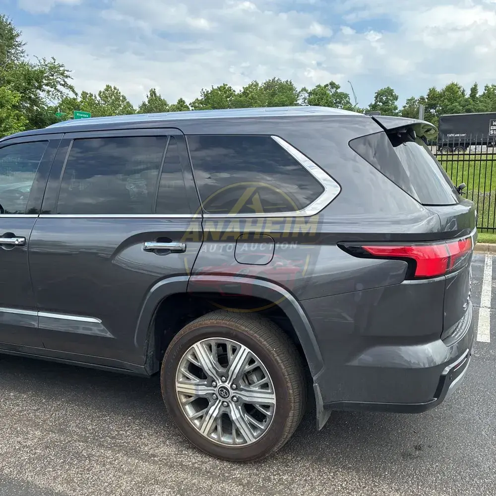 2023 Toyota Sequoia Capstone