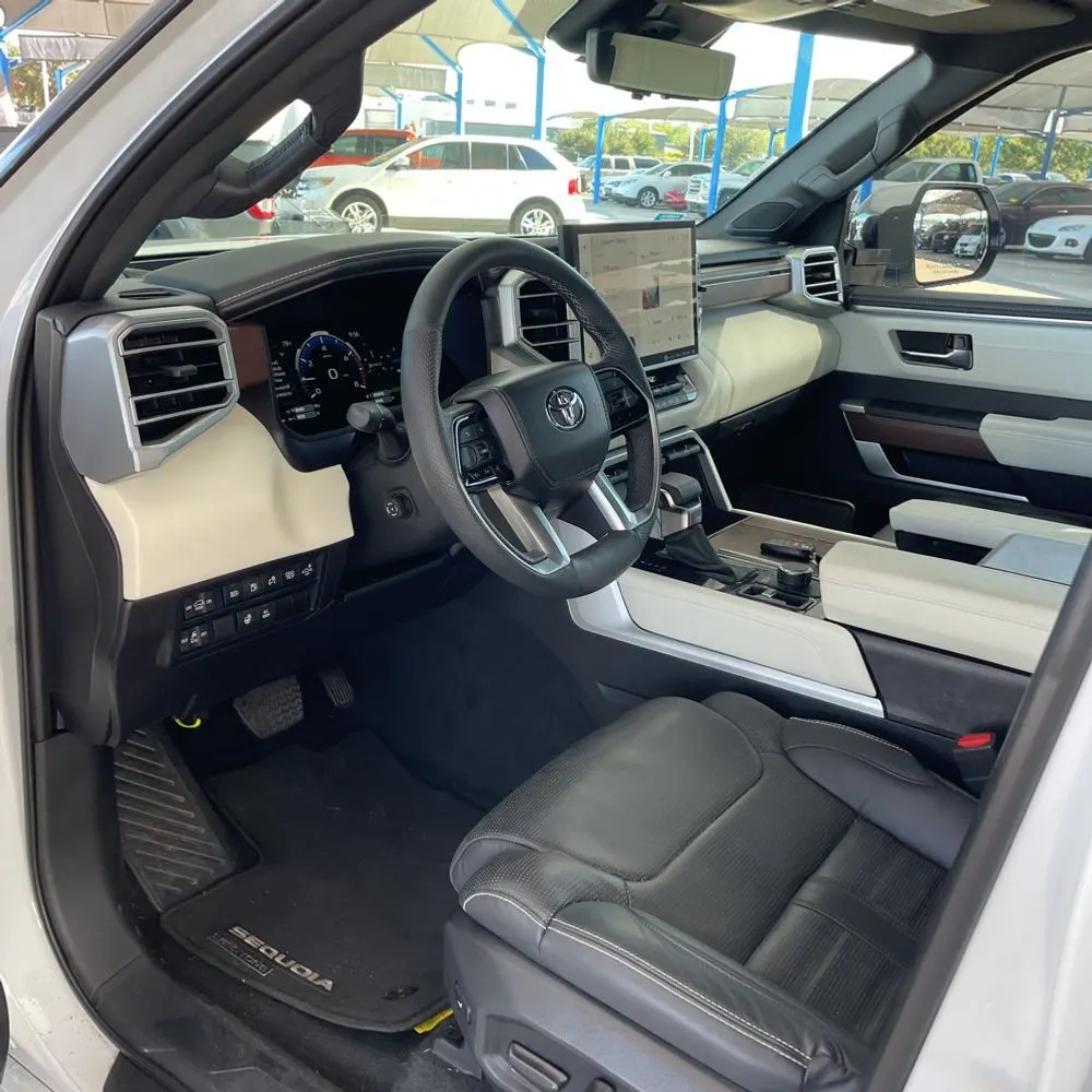2024 Toyota Sequoia Capstone