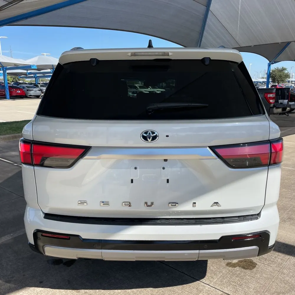 2024 Toyota Sequoia Capstone