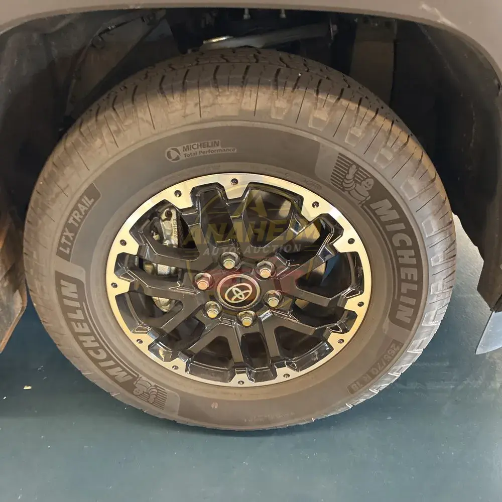 2025 Toyota Sequoia SR5