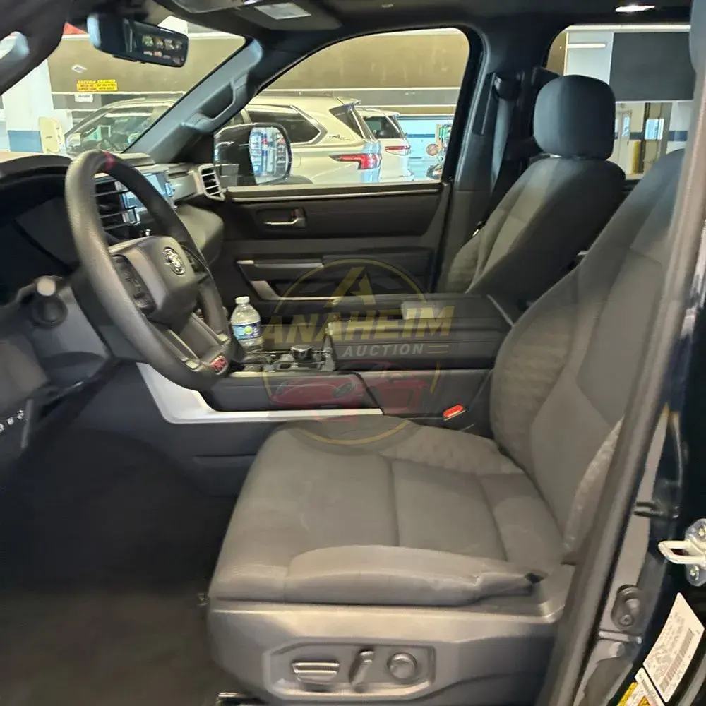 2025 Toyota Sequoia SR5