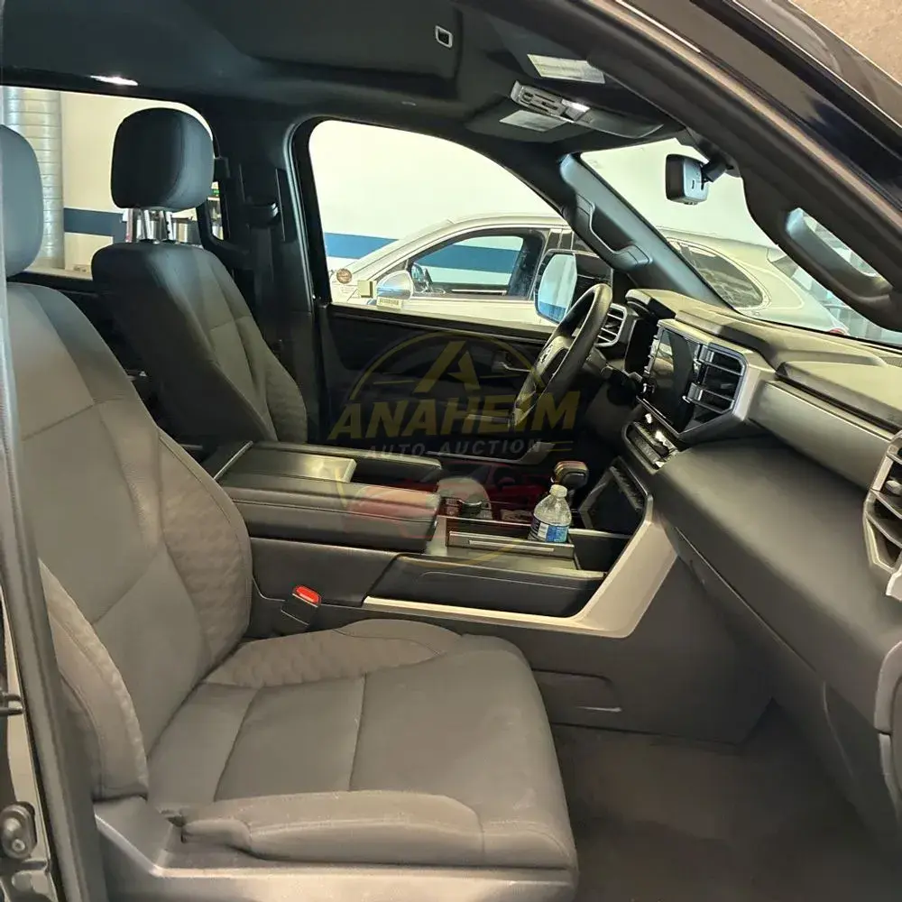 2025 Toyota Sequoia SR5