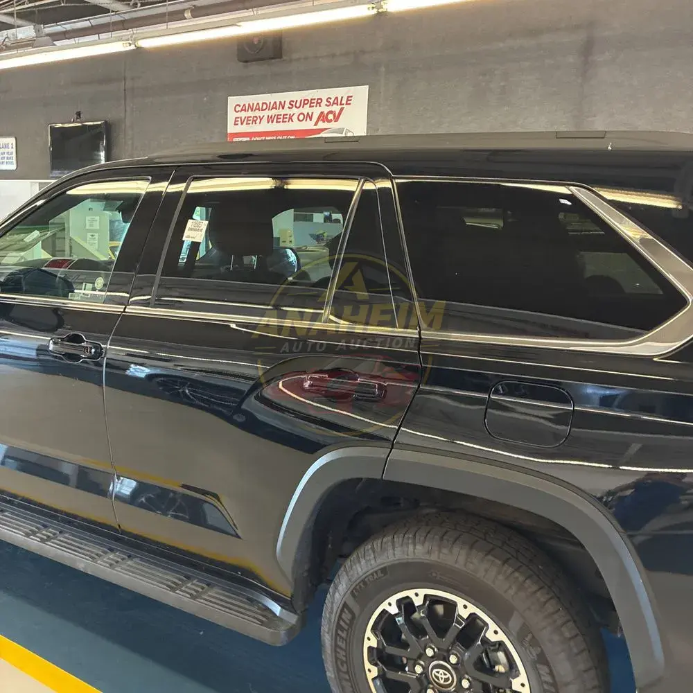 2025 Toyota Sequoia SR5