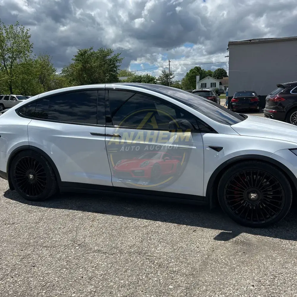 2022 Tesla Model X Plaid 4D SUV AWD