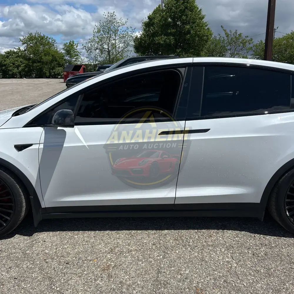 2022 Tesla Model X Plaid 4D SUV AWD