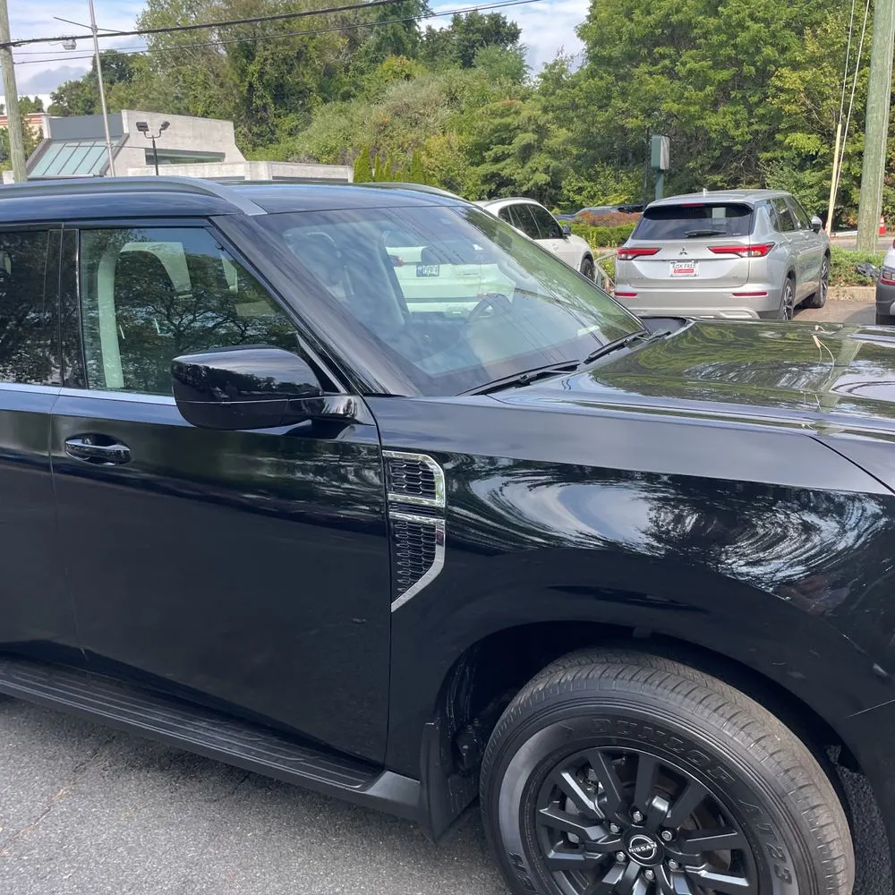2025 Nissan Armada SV