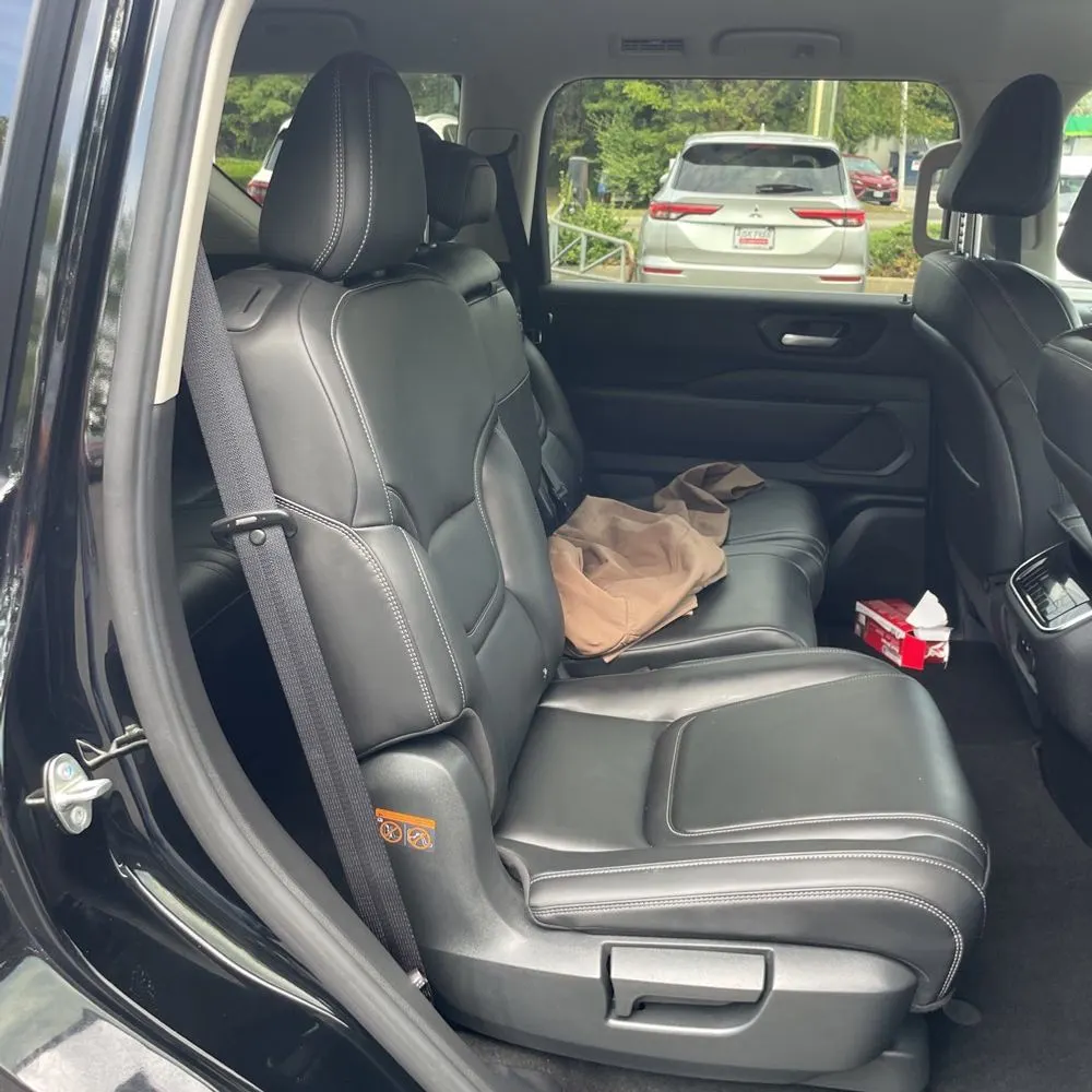 2025 Nissan Armada SV