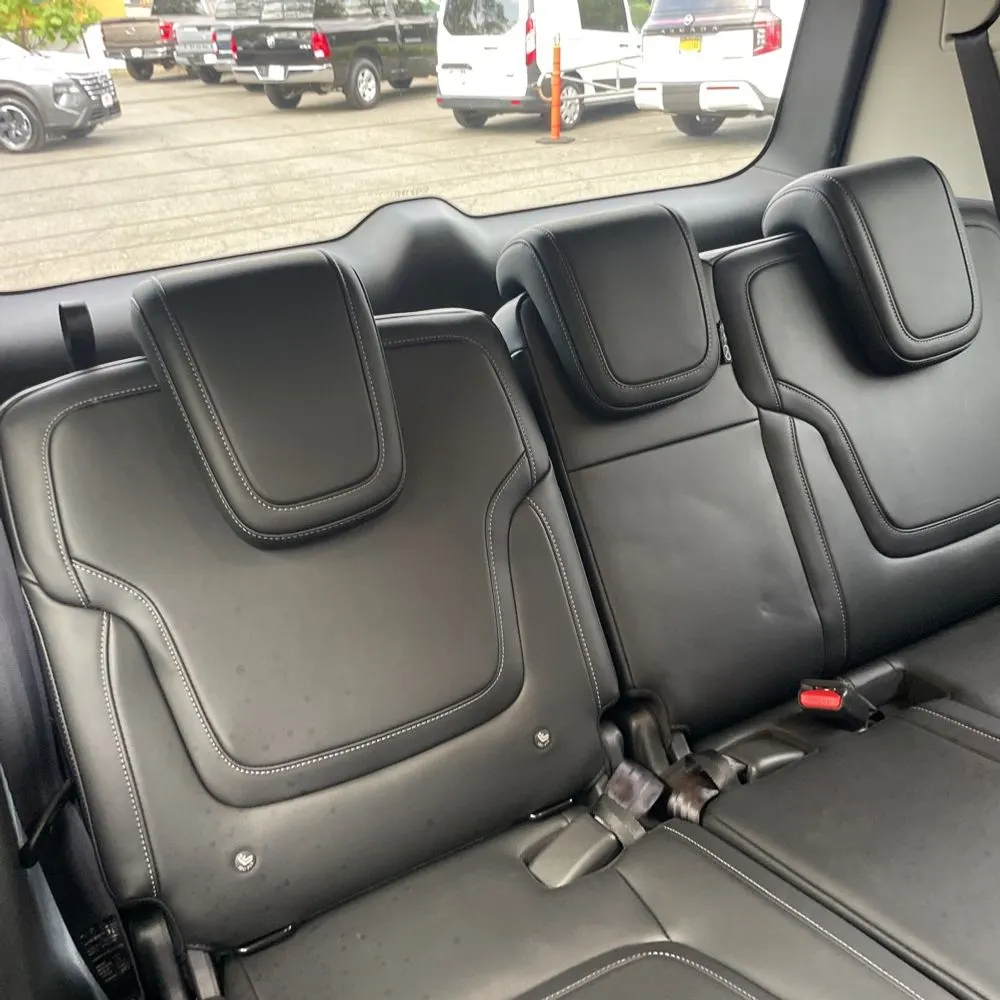 2025 Nissan Armada SV
