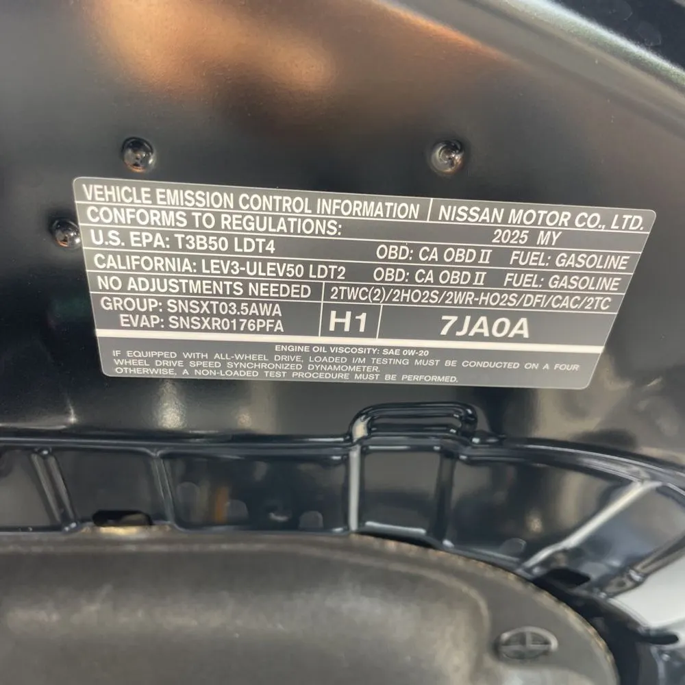 2025 Nissan Armada SV