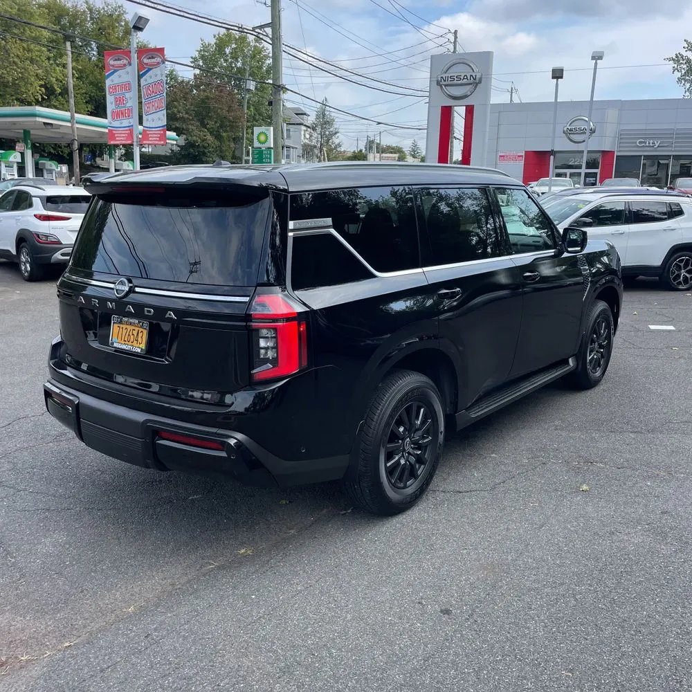 2025 Nissan Armada SV