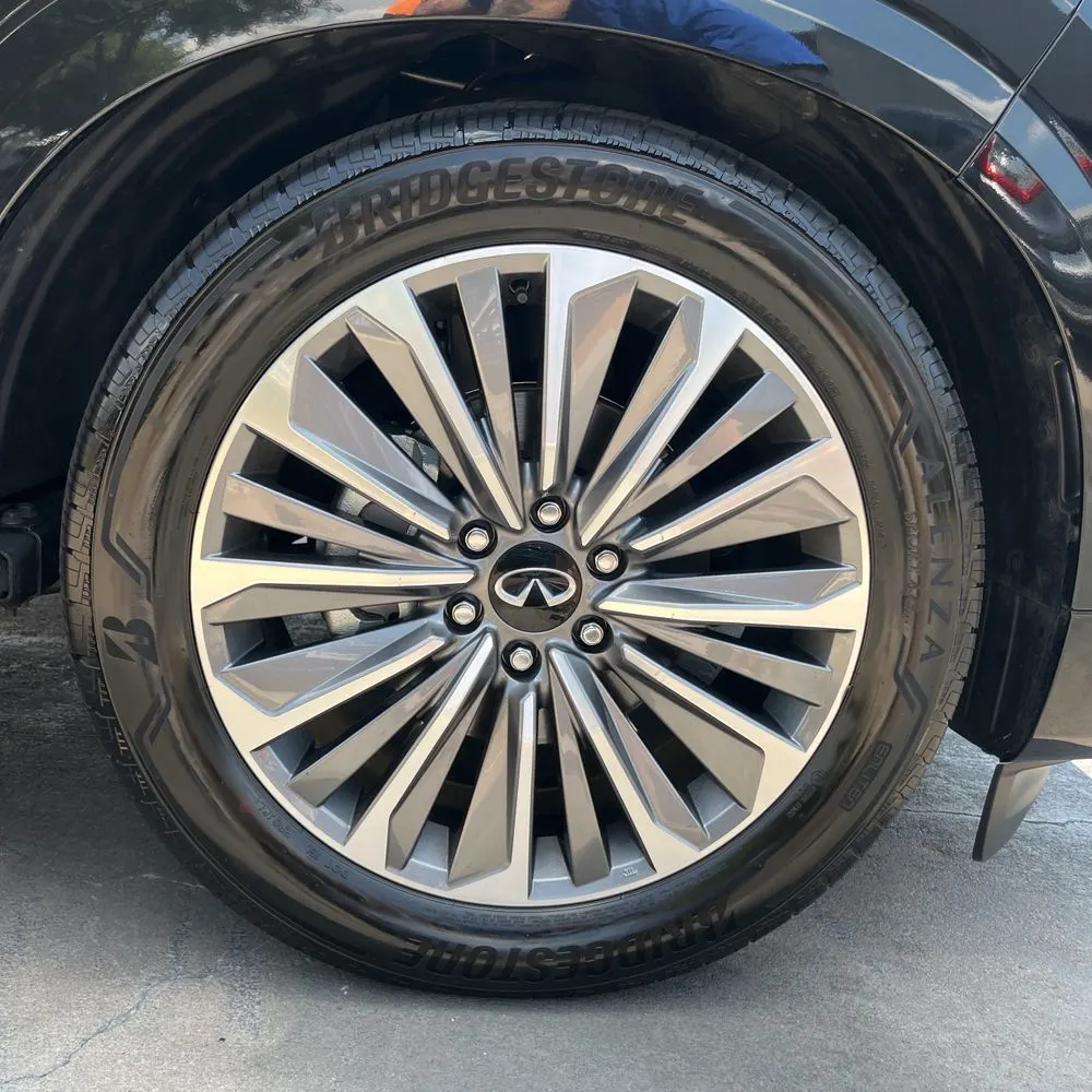 2025 INFINITI QX80 Sensory