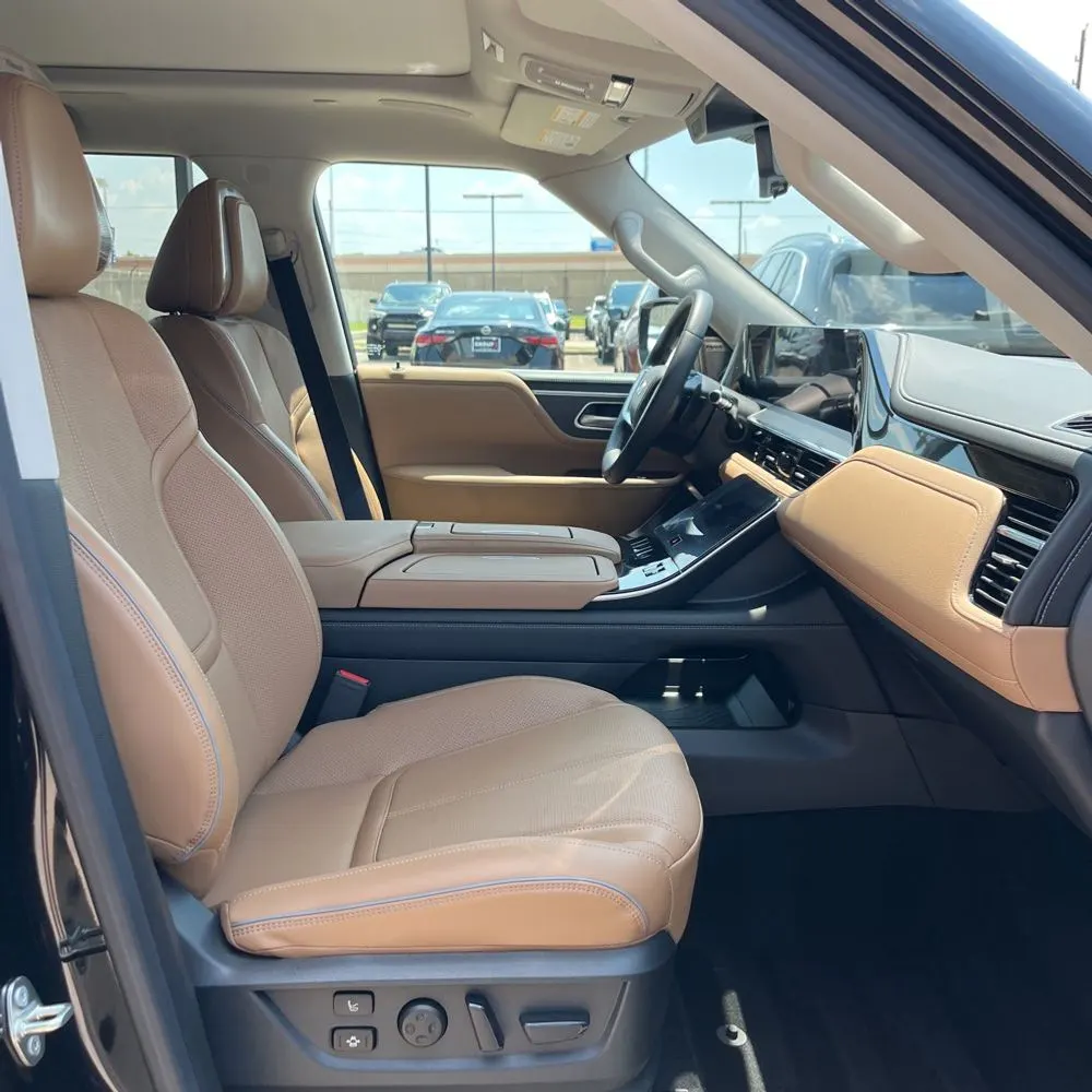2025 INFINITI QX80 Sensory