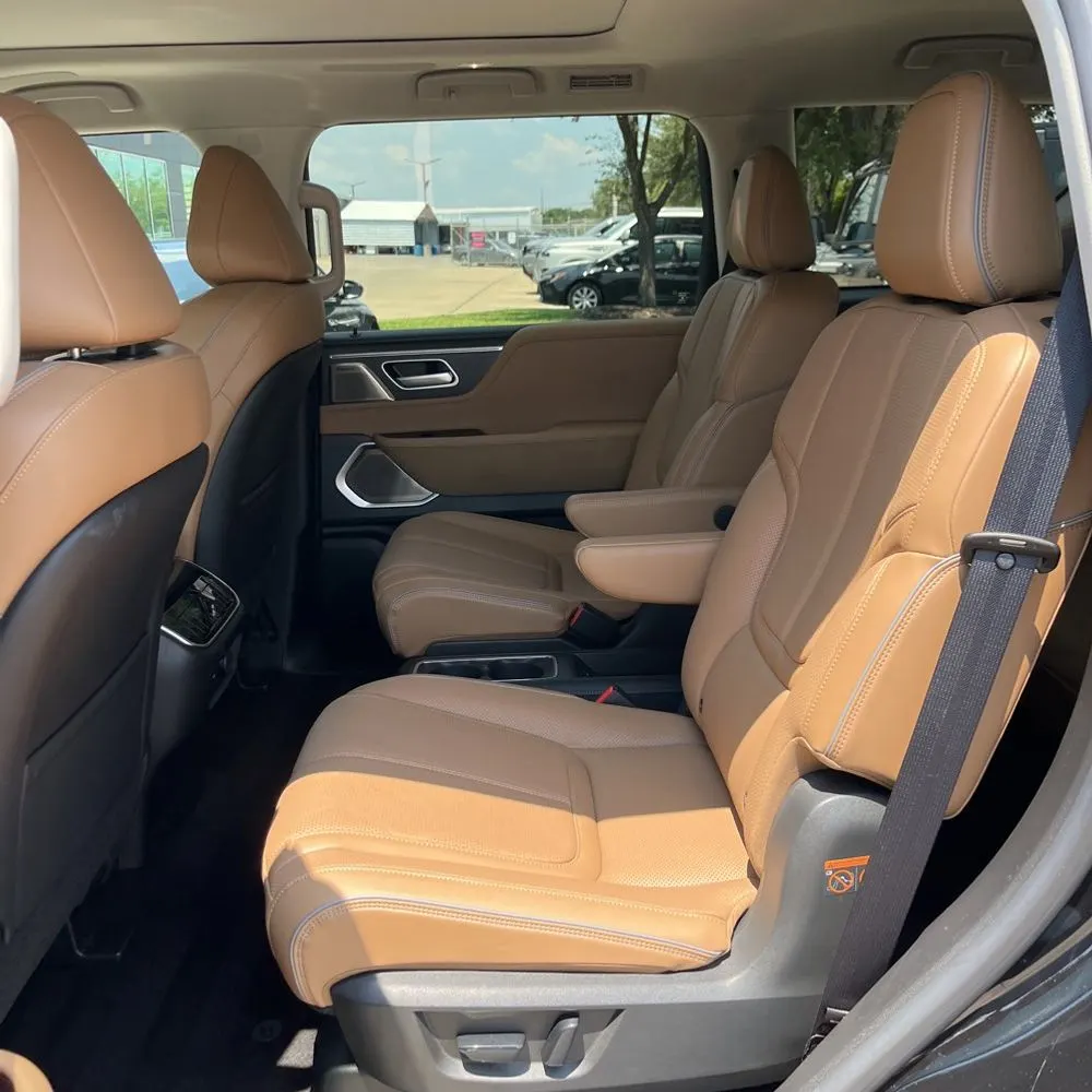2025 INFINITI QX80 Sensory