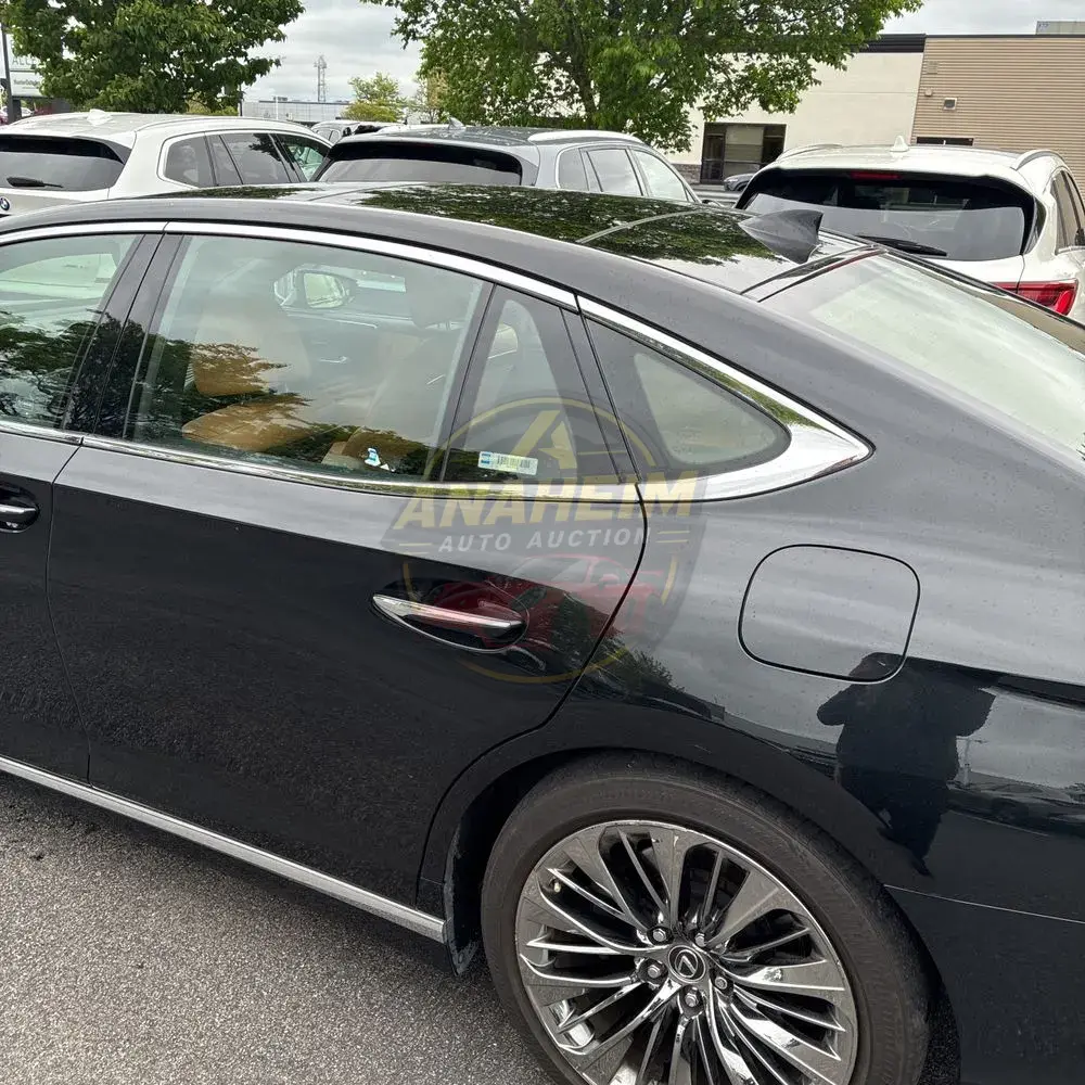 2022 Lexus LS 500 Base