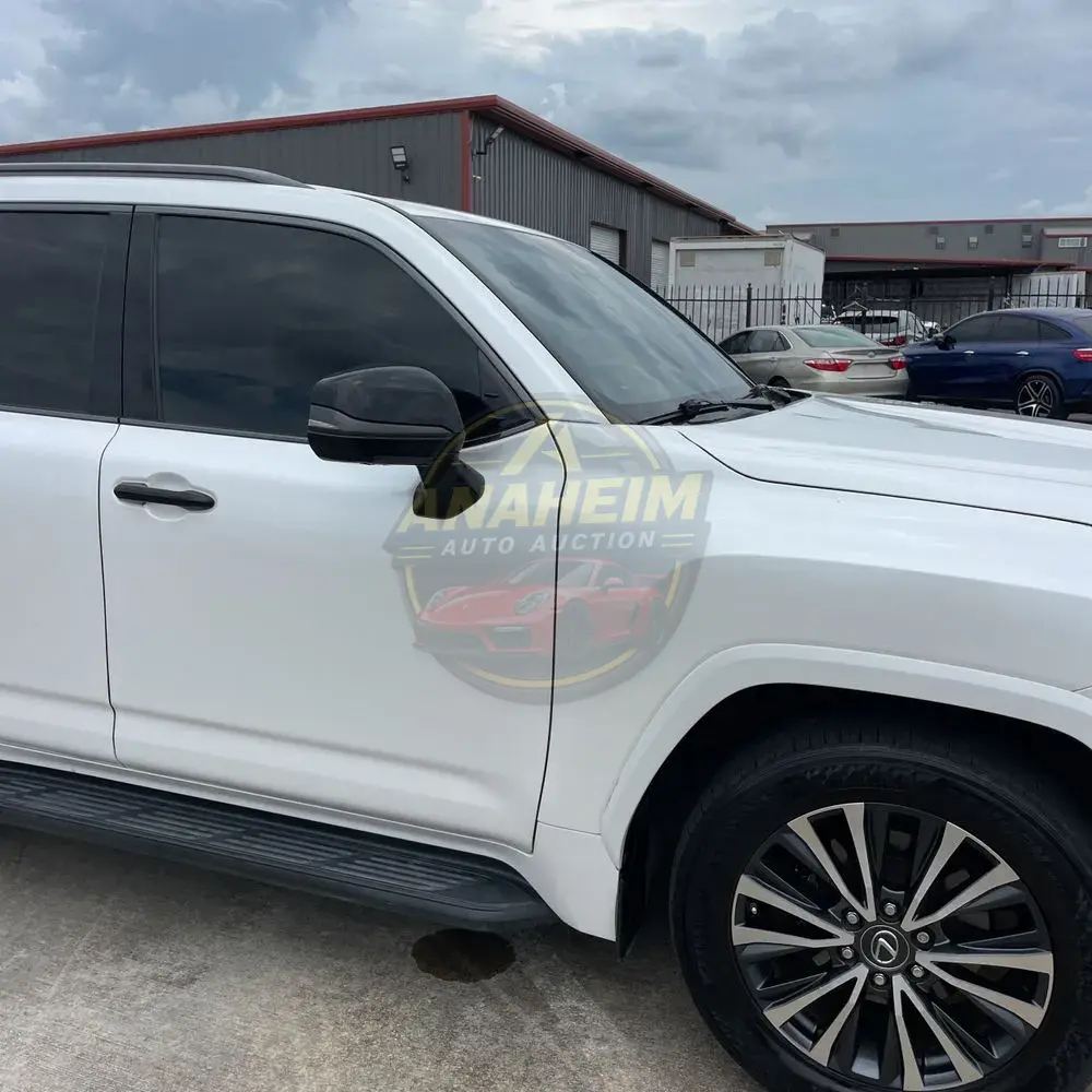 2022 Lexus LX 600 Premium