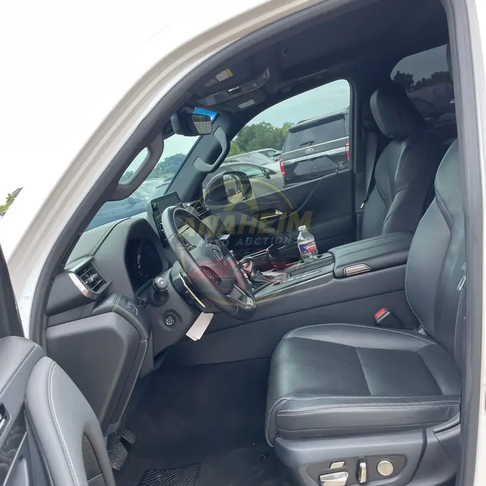 2022 Lexus LX 600 Premium