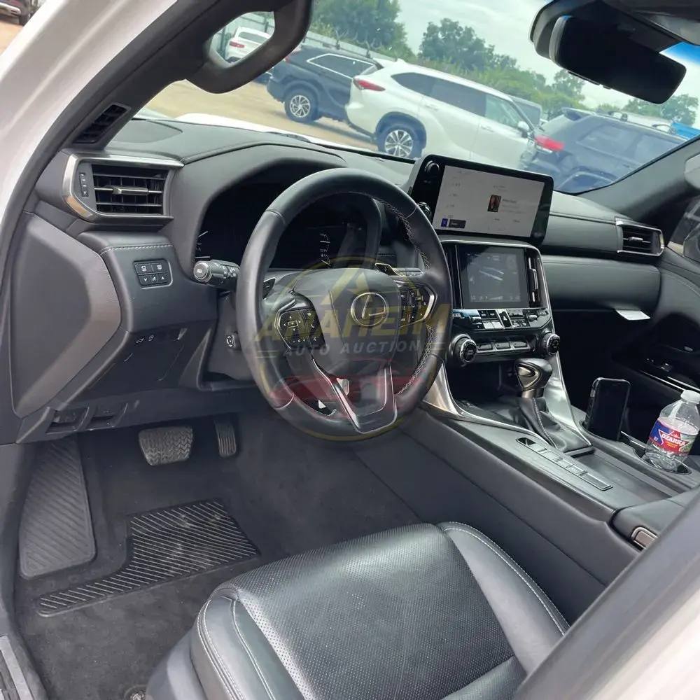 2022 Lexus LX 600 Premium