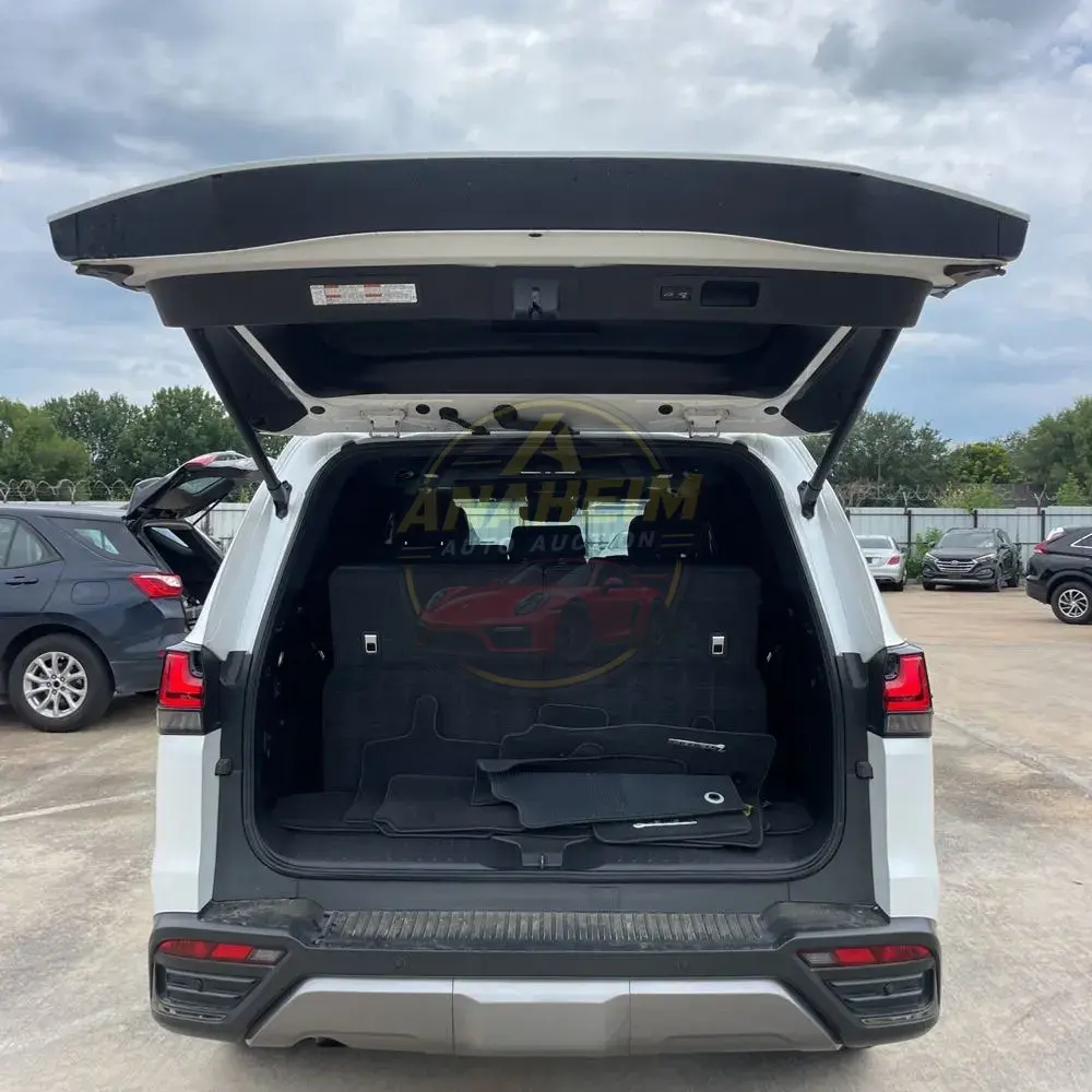 2022 Lexus LX 600 Premium