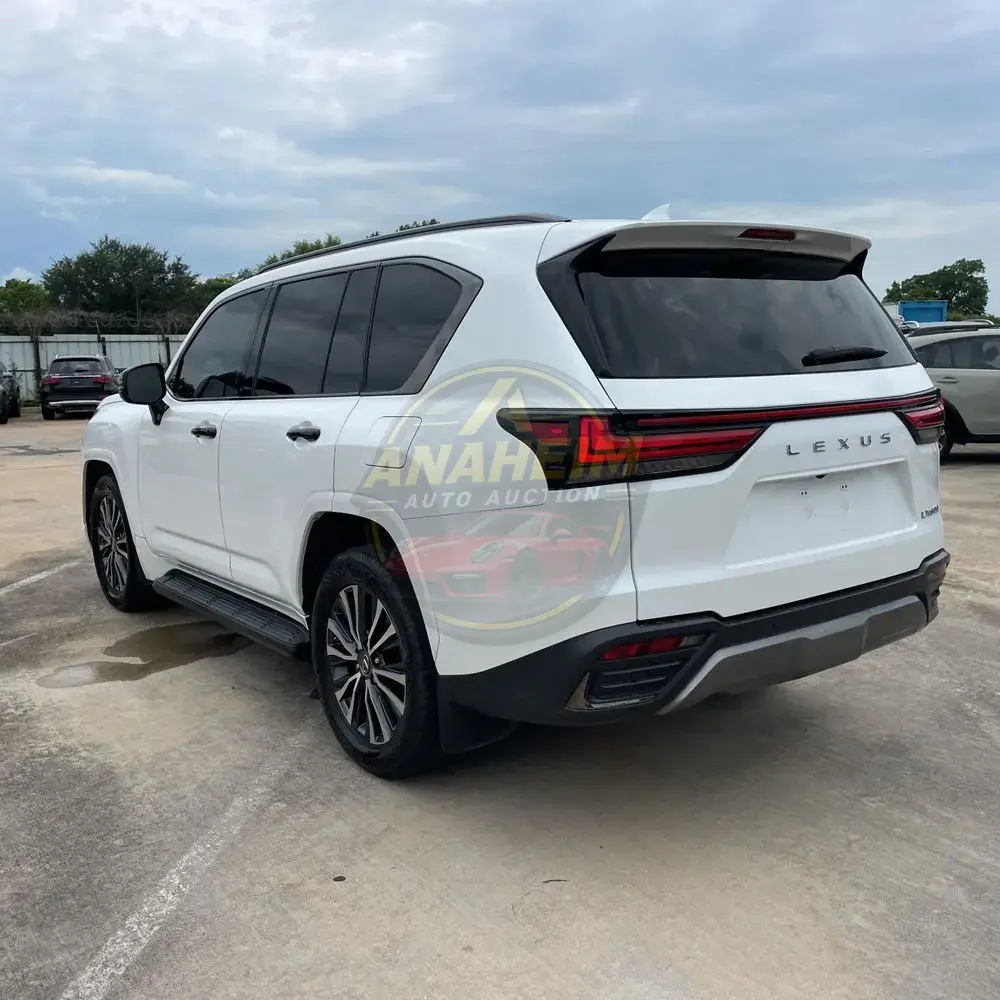 2022 Lexus LX 600 Premium
