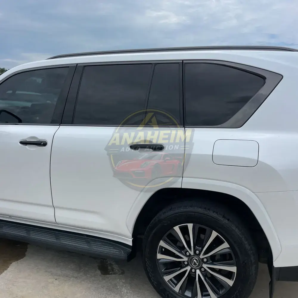 2022 Lexus LX 600 Premium