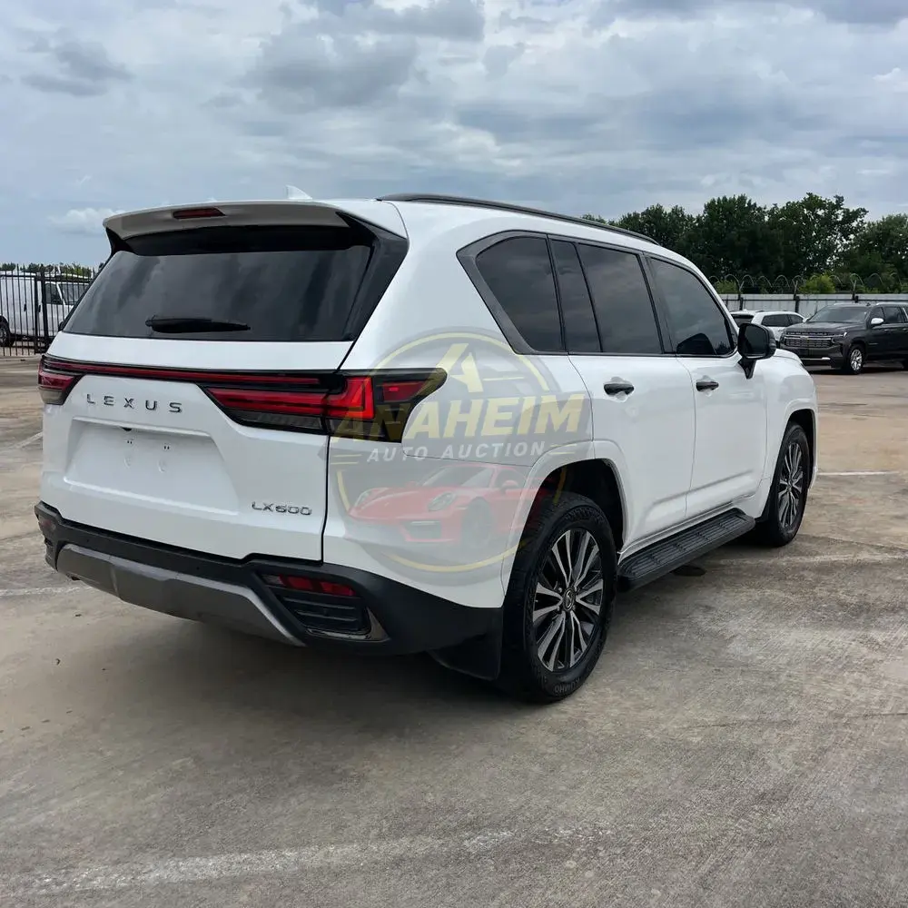 2022 Lexus LX 600 Premium