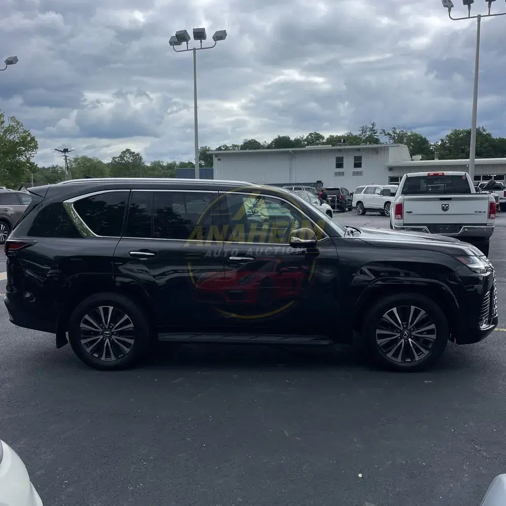 2024 Lexus LX 600 Premium