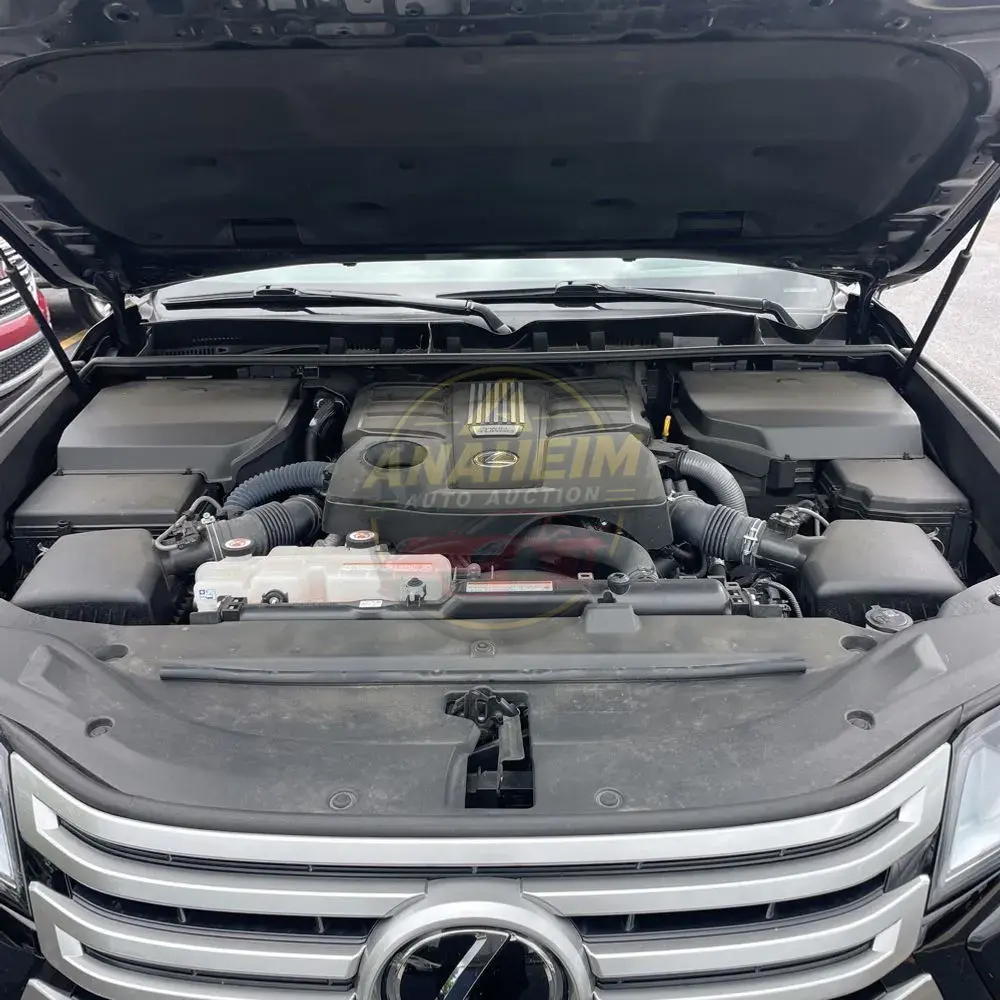 2024 Lexus LX 600 Premium