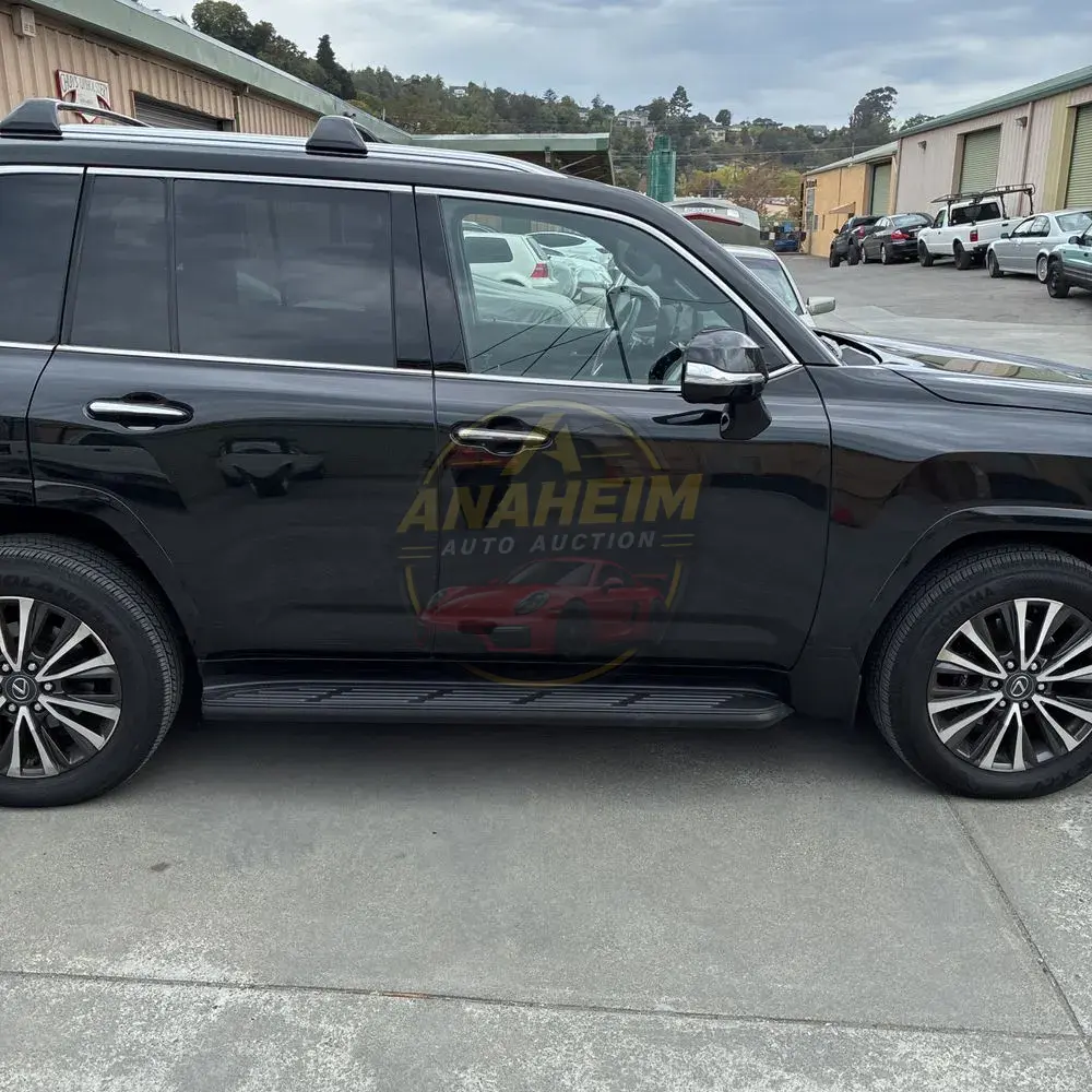 2024 Lexus LX 600 Premium