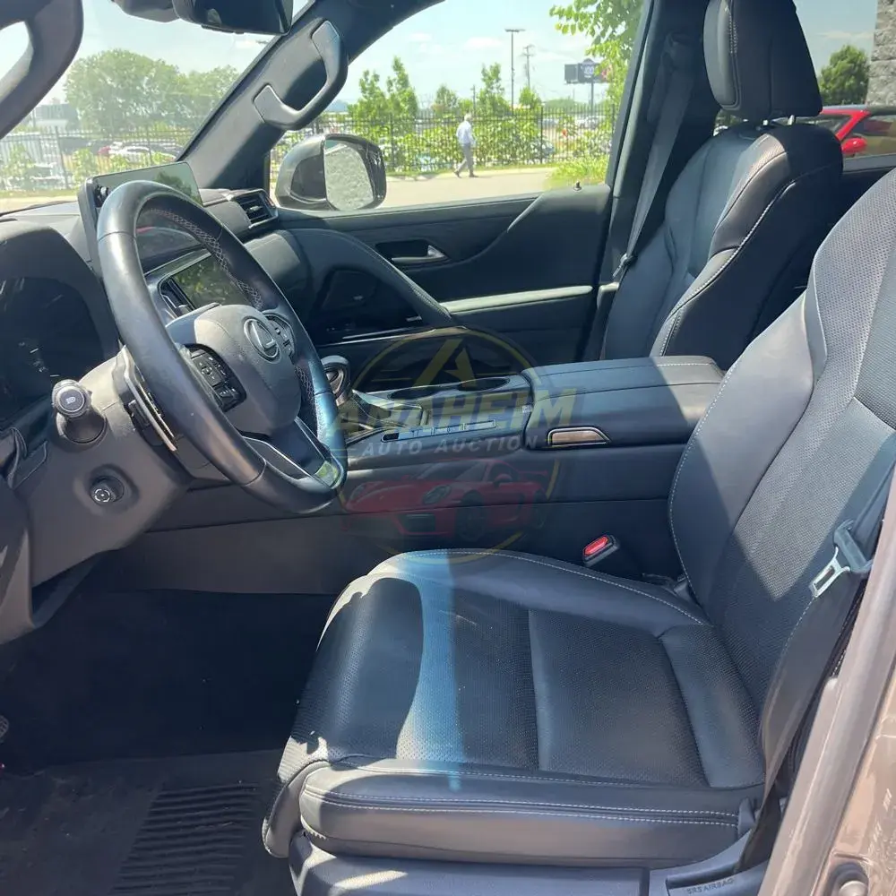 2023 Lexus LX 600 Premium