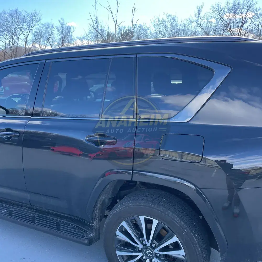 2023 Lexus LX 600 Premium