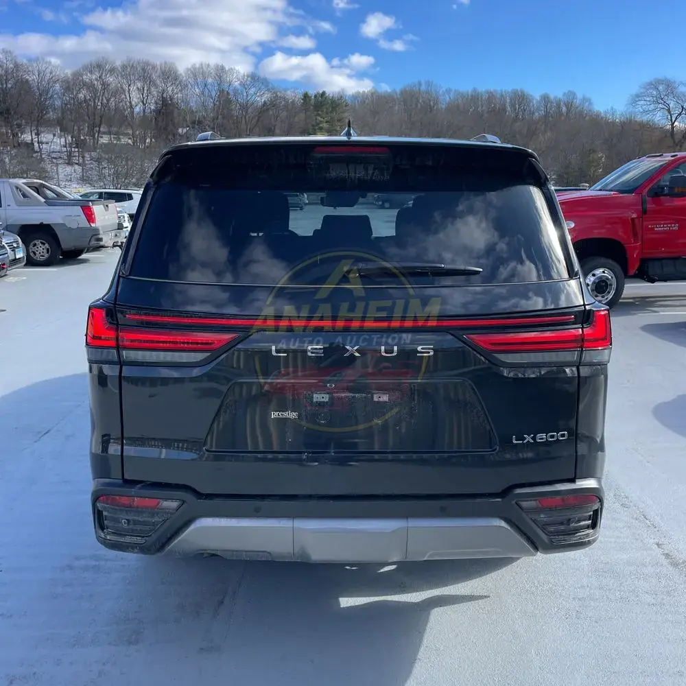 2023 Lexus LX 600 Premium