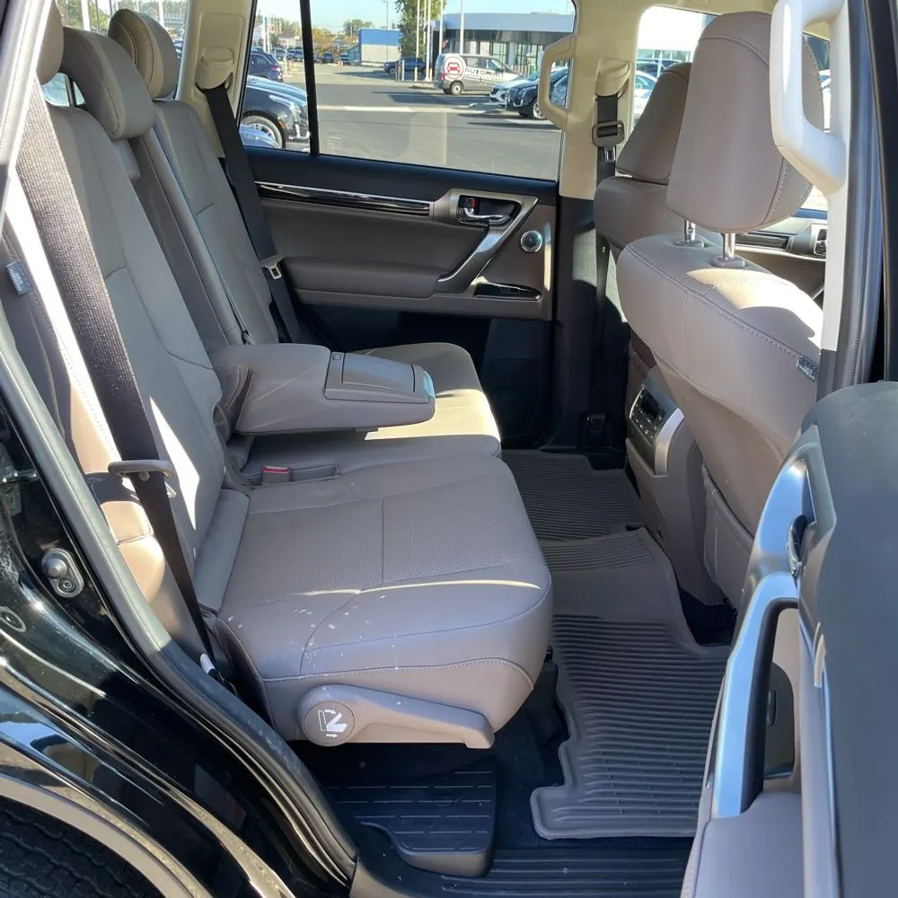 2023 Lexus GX 460 Base