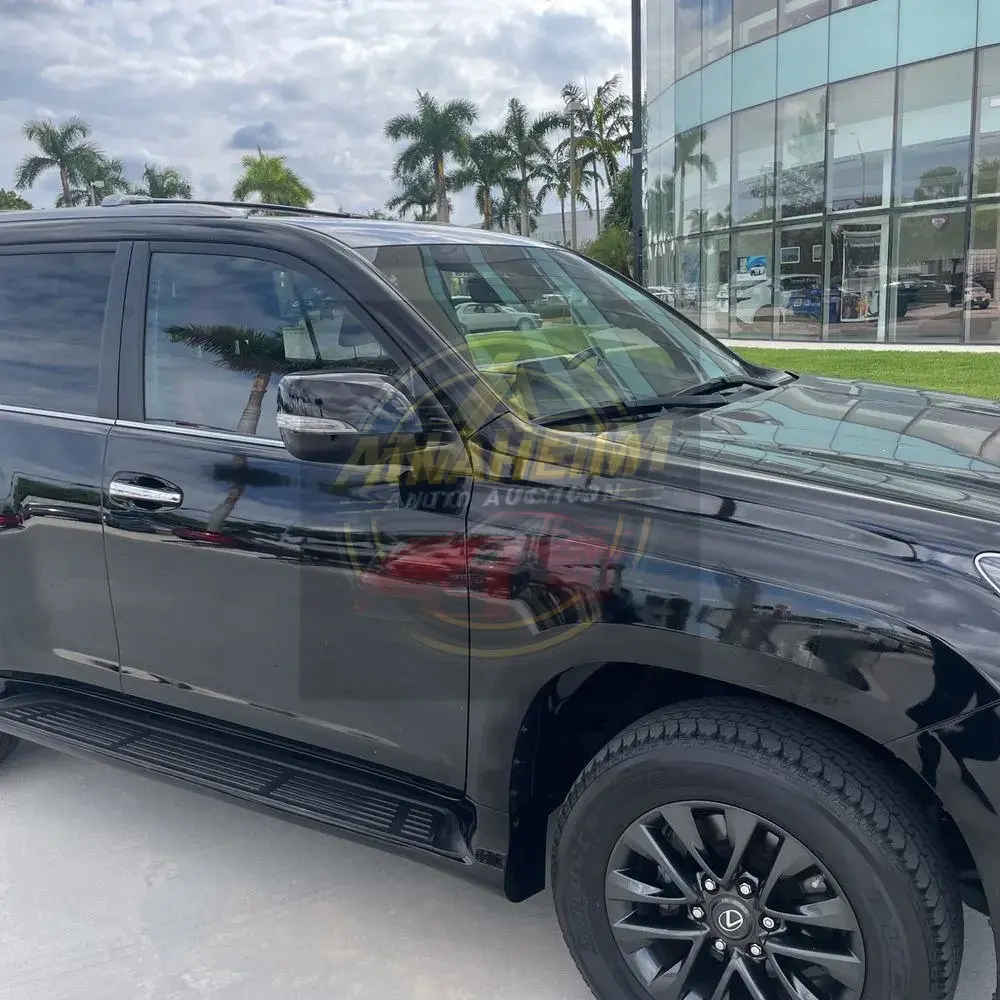 2023 Lexus GX 460 Base
