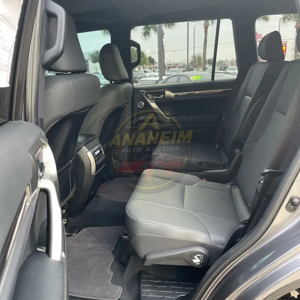 2023 Lexus GX 460 Base