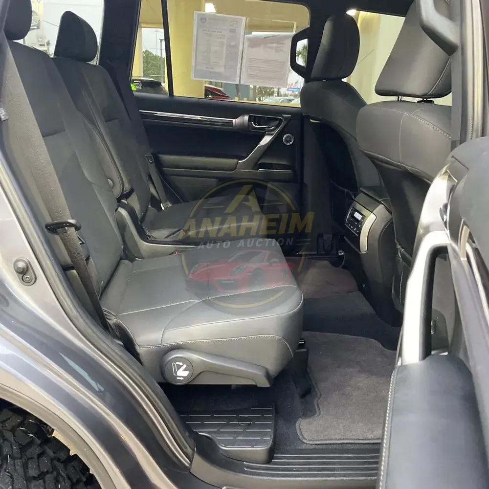 2023 Lexus GX 460 Base