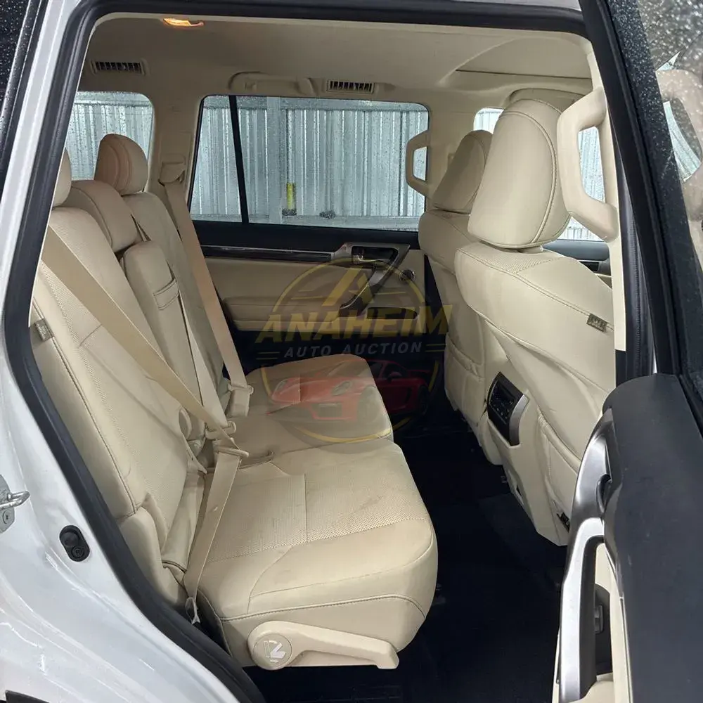 2023 Lexus GX 460 Base