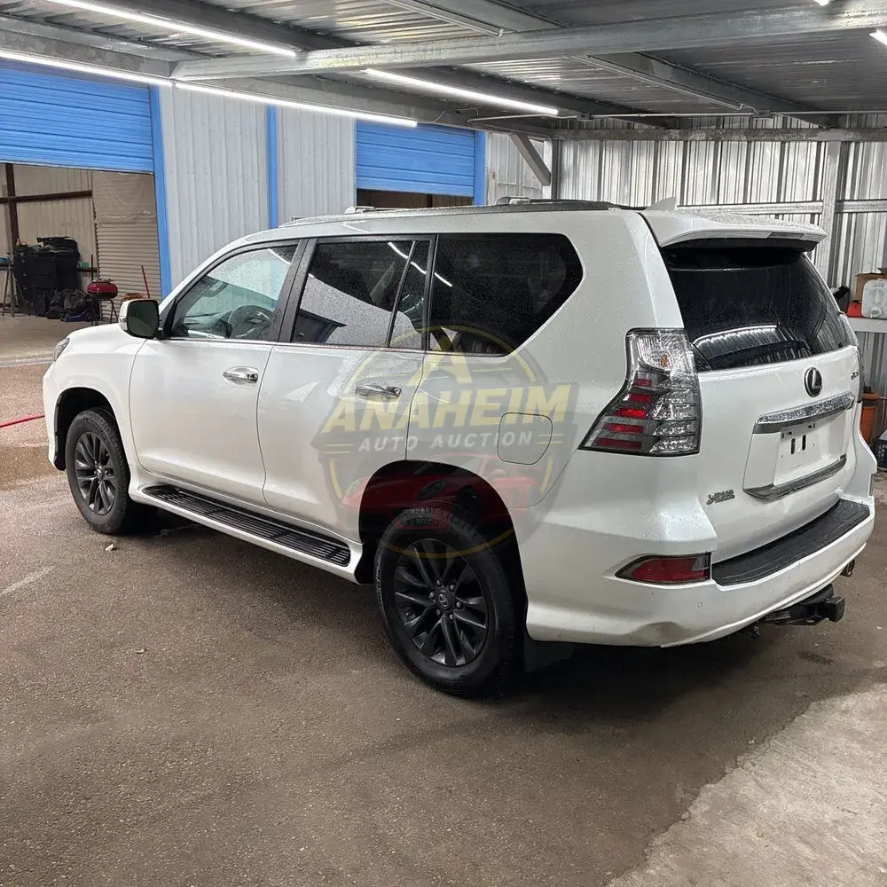 2023 Lexus GX 460 Base