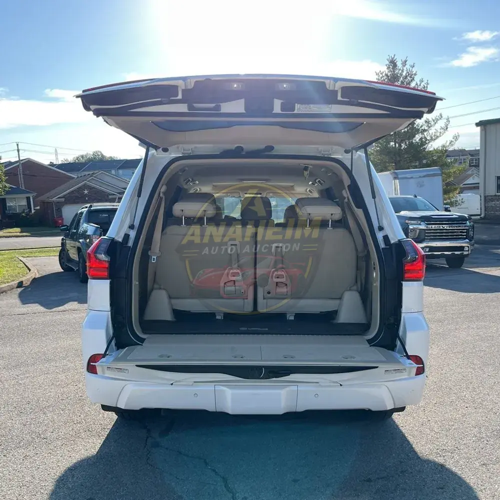 2021 Lexus LX 570 Three-Row