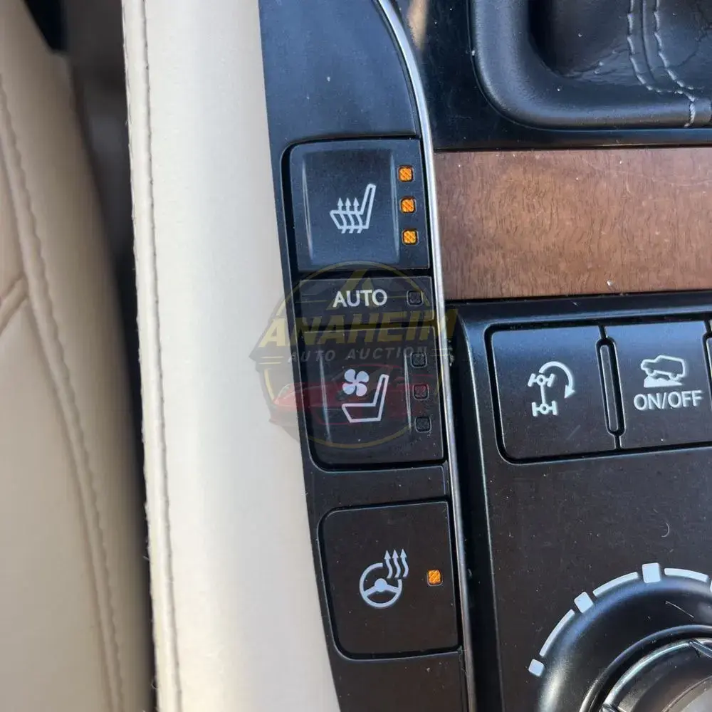 2021 Lexus LX 570 Three-Row