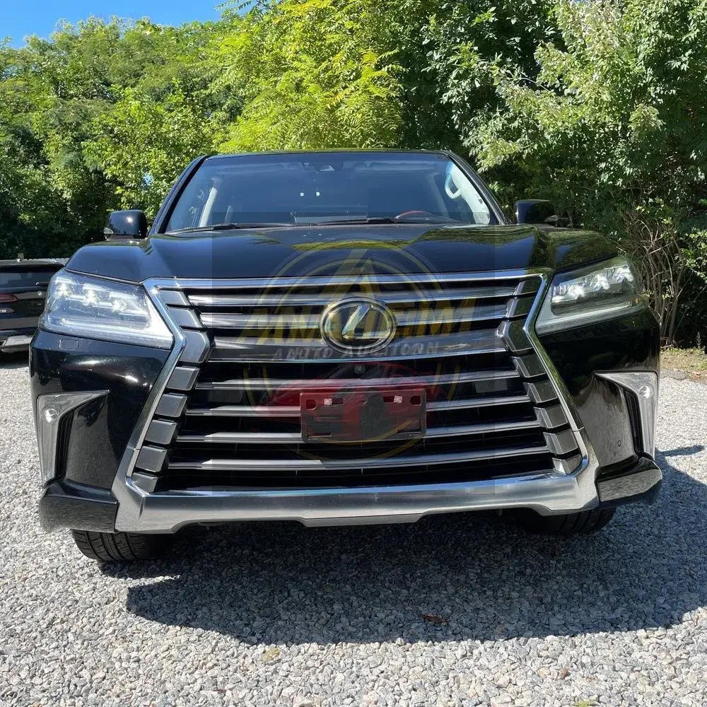2021 Lexus LX 570 Three-Row