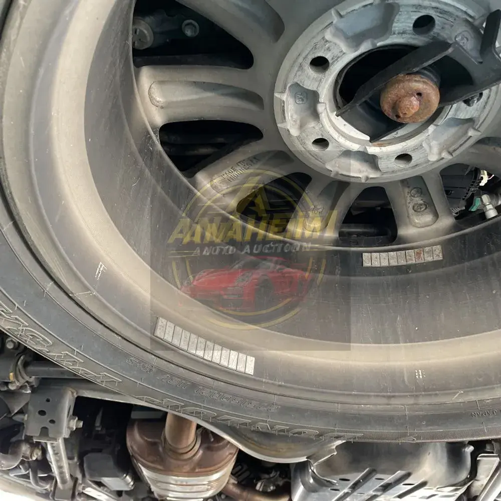2021 Lexus LX 570 Three-Row